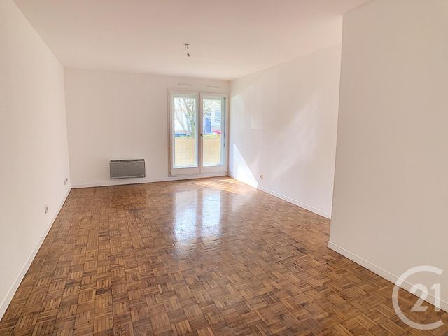 Afficher la photo en grand Appartement F4 à vendre - 4 pièces - 83.0 m2 - NANCY - 54 - LORRAINE - Century 21 Joël Pierre Immobilier