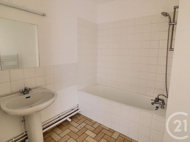 Afficher la photo en grand Appartement F4 à vendre - 4 pièces - 86.0 m2 - NANCY - 54 - LORRAINE - Century 21 Joël Pierre Immobilier
