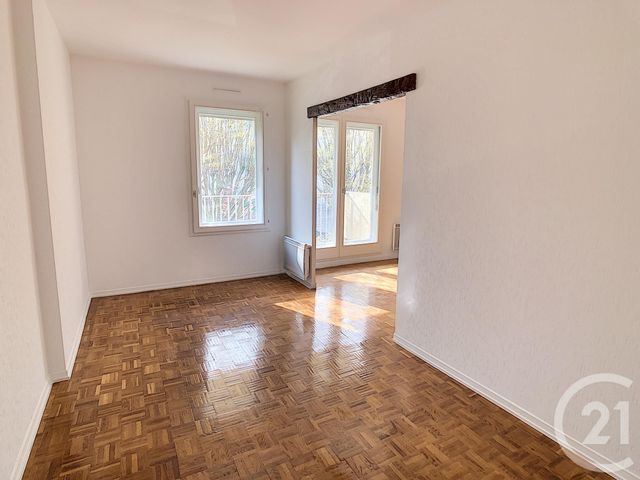 Afficher la photo en grand Appartement F4 à vendre - 4 pièces - 86.0 m2 - NANCY - 54 - LORRAINE - Century 21 Joël Pierre Immobilier
