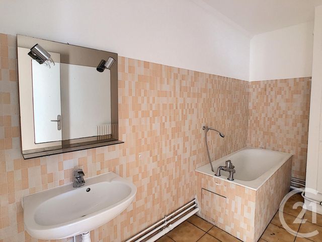 Afficher la photo en grand Appartement F5 à vendre - 5 pièces - 109.0 m2 - VILLERS LES NANCY - 54 - LORRAINE - Century 21 Joël Pierre Immobilier