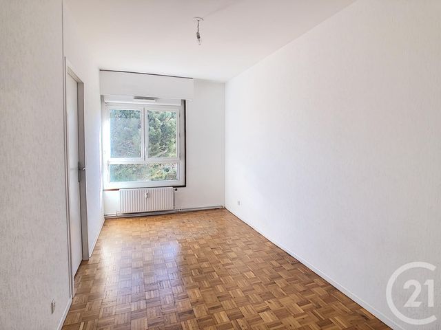 Afficher la photo en grand Appartement F5 à vendre - 5 pièces - 109.0 m2 - VILLERS LES NANCY - 54 - LORRAINE - Century 21 Joël Pierre Immobilier