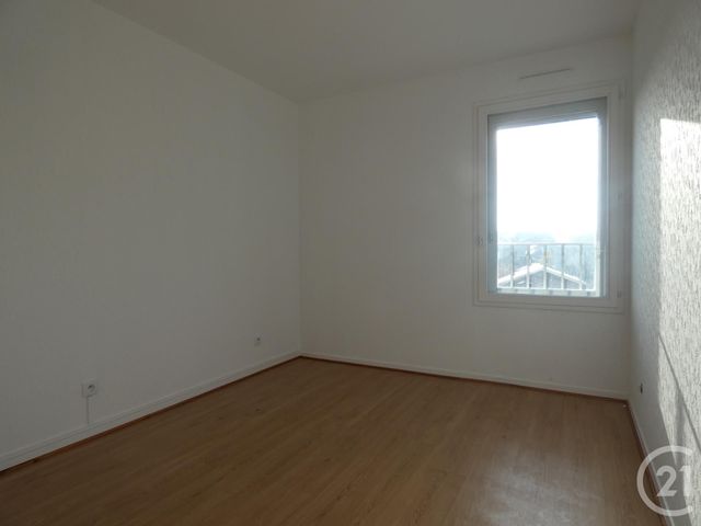 Afficher la photo en grand Appartement F3 à vendre - 3 pièces - 60.0 m2 - NANCY - 54 - LORRAINE - Century 21 Joël Pierre Immobilier