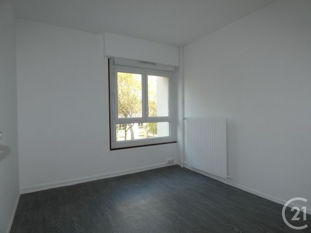 Afficher la photo en grand Appartement F4 à vendre - 4 pièces - 88.0 m2 - VILLERS LES NANCY - 54 - LORRAINE - Century 21 Joël Pierre Immobilier