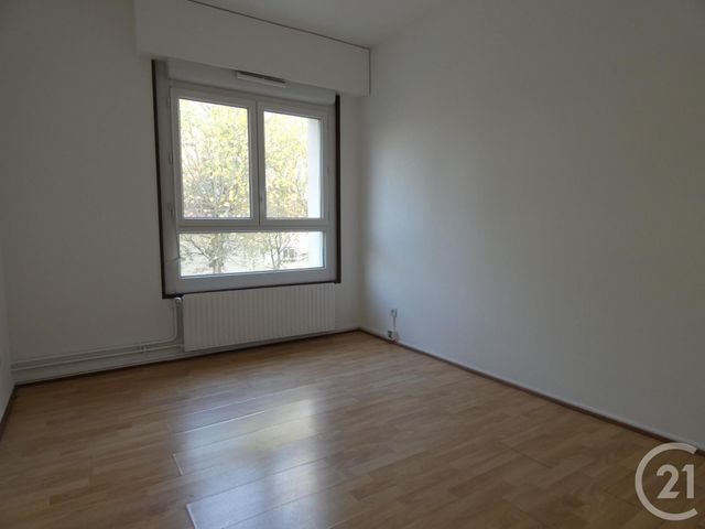 Afficher la photo en grand Appartement F4 à vendre - 4 pièces - 88.0 m2 - VILLERS LES NANCY - 54 - LORRAINE - Century 21 Joël Pierre Immobilier