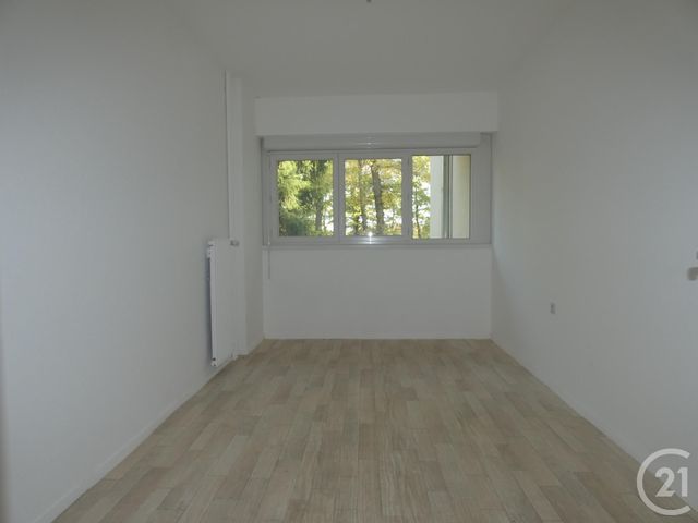 Afficher la photo en grand Appartement F4 à vendre - 4 pièces - 88.0 m2 - VILLERS LES NANCY - 54 - LORRAINE - Century 21 Joël Pierre Immobilier