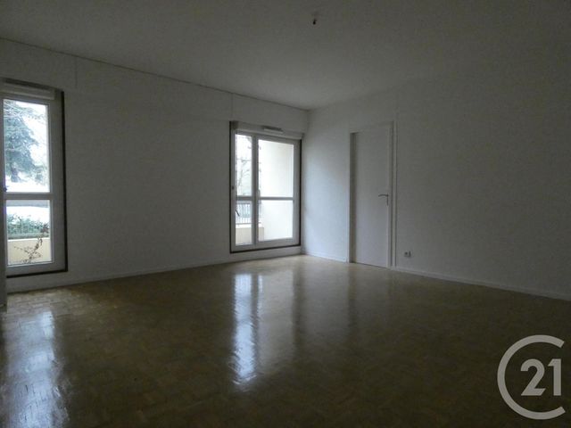 Afficher la photo en grand Appartement F4 à vendre - 4 pièces - 88.0 m2 - VILLERS LES NANCY - 54 - LORRAINE - Century 21 Joël Pierre Immobilier