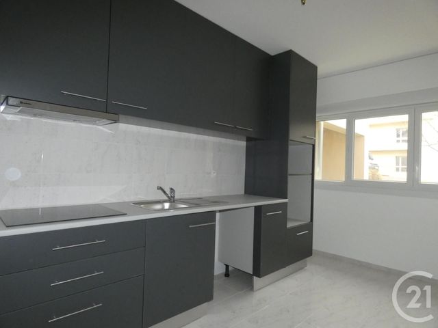 Afficher la photo en grand Appartement F4 à vendre - 4 pièces - 88.0 m2 - VILLERS LES NANCY - 54 - LORRAINE - Century 21 Joël Pierre Immobilier