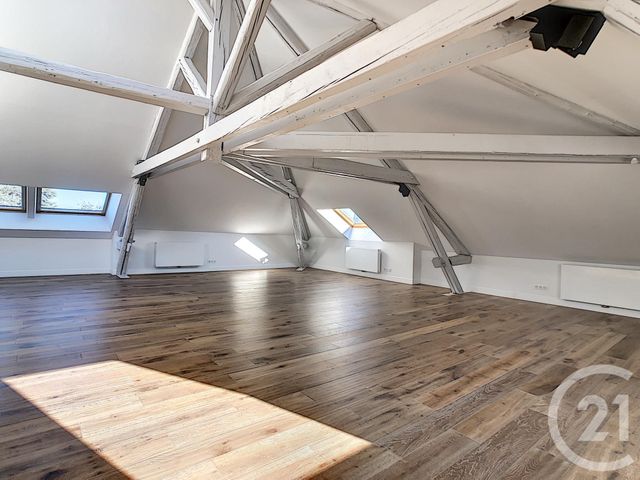 Afficher la photo en grand Appartement Loft à vendre - 3 pièces - 99.2 m2 - NANCY - 54 - LORRAINE - Century 21 Joël Pierre Immobilier