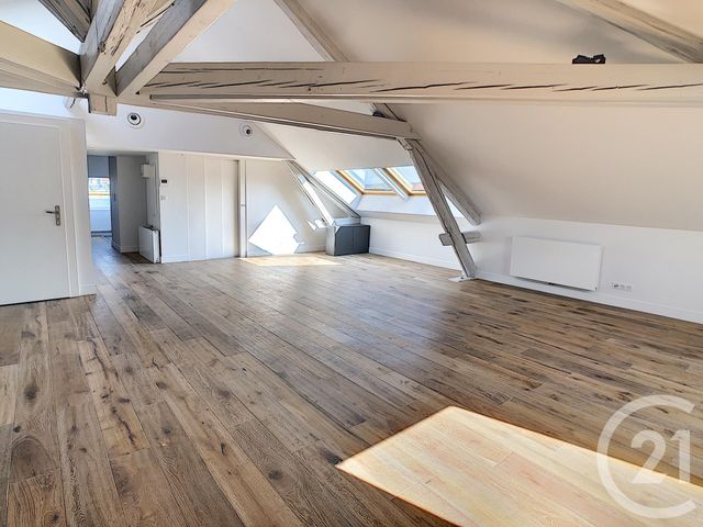 Afficher la photo en grand Appartement Loft à vendre - 3 pièces - 99.2 m2 - NANCY - 54 - LORRAINE - Century 21 Joël Pierre Immobilier