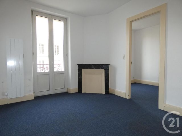Afficher la photo en grand Appartement F3 à louer - 3 pièces - 51.0 m2 - NANCY - 54 - LORRAINE - Century 21 Joël Pierre Immobilier