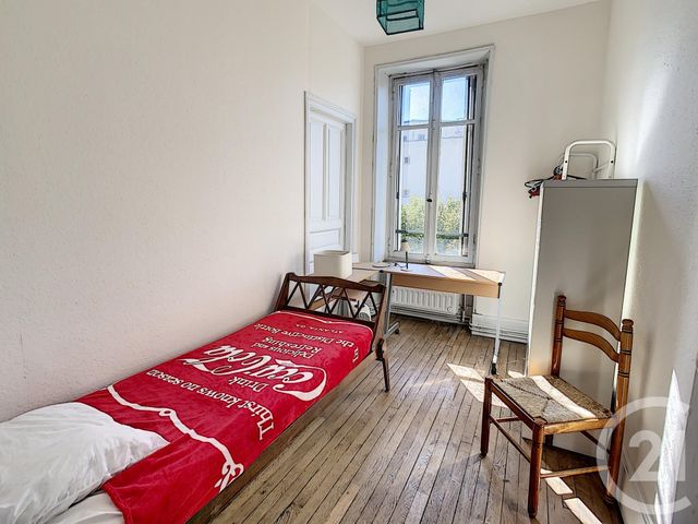 Afficher la photo en grand Appartement F4 à louer - 4 pièces - 85.0 m2 - NANCY - 54 - LORRAINE - Century 21 Joël Pierre Immobilier