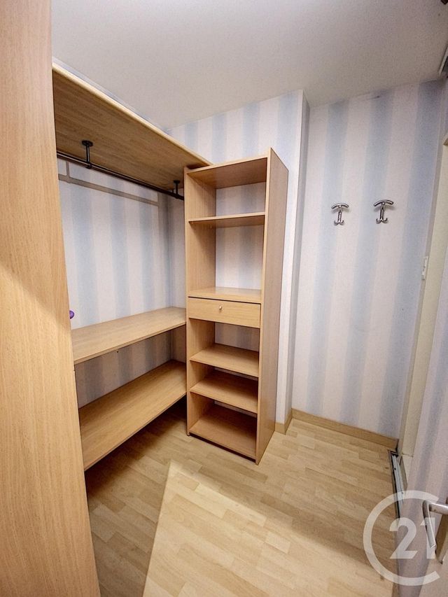 Afficher la photo en grand Appartement Loft à louer - 4 pièces - 88.5 m2 - NANCY - 54 - LORRAINE - Century 21 Joël Pierre Immobilier