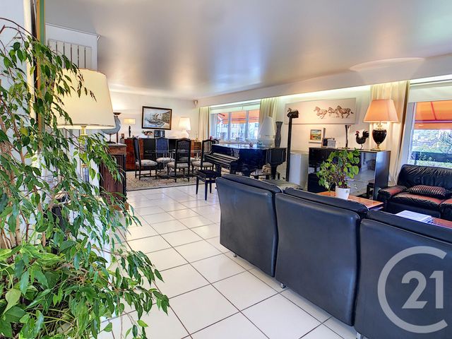 Afficher la photo en grand Appartement F7 à vendre - 7 pièces - 194.56 m2 - NANCY - 54 - LORRAINE - Century 21 Joël Pierre Immobilier