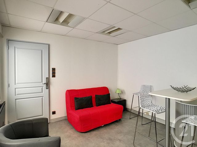 Afficher la photo en grand Studio à louer - 1 pièce - 20.0 m2 - NANCY - 54 - LORRAINE - Century 21 Joël Pierre Immobilier