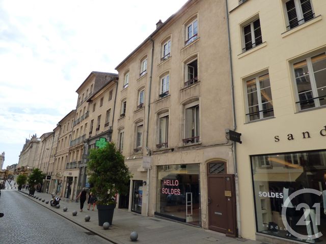 Afficher la photo en grand Studio à louer - 1 pièce - 20.0 m2 - NANCY - 54 - LORRAINE - Century 21 Joël Pierre Immobilier