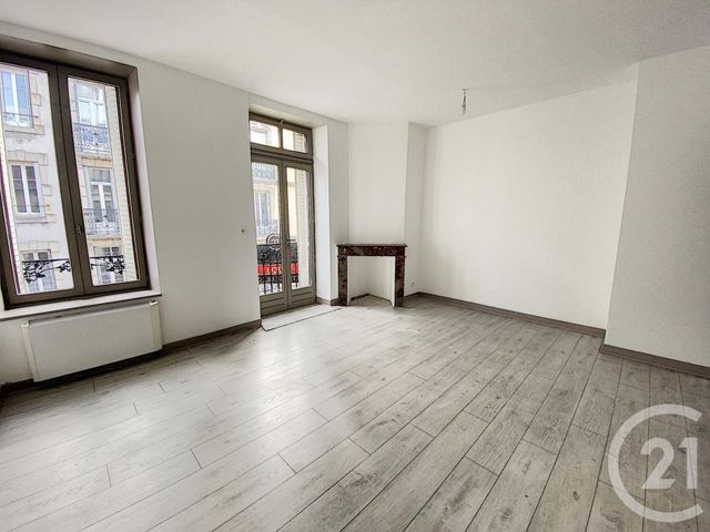 Appartement F3 à louer - 3 pièces - 60.0 m2 - NANCY - 54 - LORRAINE - Century 21 Joël Pierre Immobilier Appartement F3 à louer - 3 pièces - 60.0 m2 - NANCY - 54 - LORRAINE - Century 21 Joël Pierre Immobilier