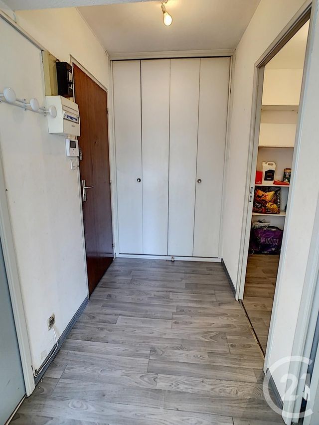 Afficher la photo en grand Appartement F3 à vendre - 3 pièces - 70.46 m2 - CHAMPIGNEULLES - 54 - LORRAINE - Century 21 Joël Pierre Immobilier