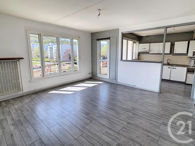 Afficher la photo en grand Appartement F3 à vendre - 3 pièces - 70.46 m2 - CHAMPIGNEULLES - 54 - LORRAINE - Century 21 Joël Pierre Immobilier