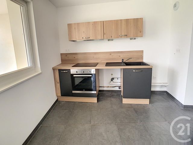 Afficher la photo en grand Appartement F3 à louer - 3 pièces - 90.4 m2 - VILLERS LES NANCY - 54 - LORRAINE - Century 21 Joël Pierre Immobilier