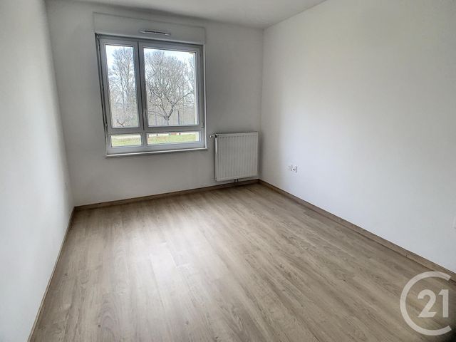 Afficher la photo en grand Appartement F3 à louer - 3 pièces - 90.4 m2 - VILLERS LES NANCY - 54 - LORRAINE - Century 21 Joël Pierre Immobilier