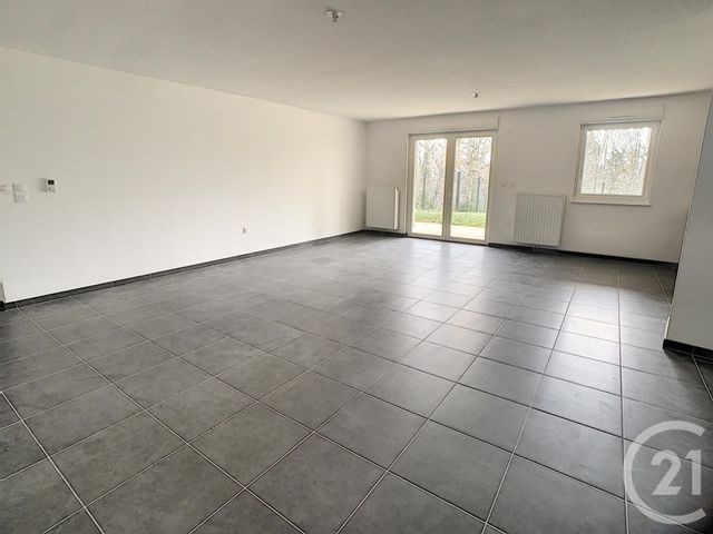 Afficher la photo en grand Appartement F3 à louer - 3 pièces - 90.4 m2 - VILLERS LES NANCY - 54 - LORRAINE - Century 21 Joël Pierre Immobilier
