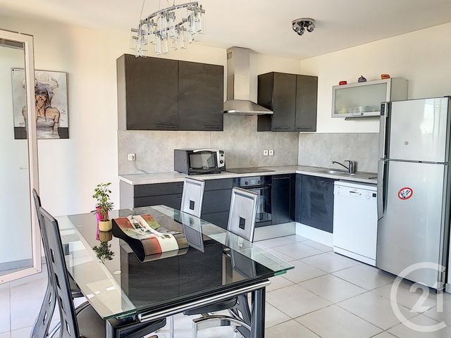 Afficher la photo en grand appartement à vendre - 4 pièces - 64.0 m2 - NANCY - 54 - LORRAINE - Century 21 Joël Pierre Immobilier