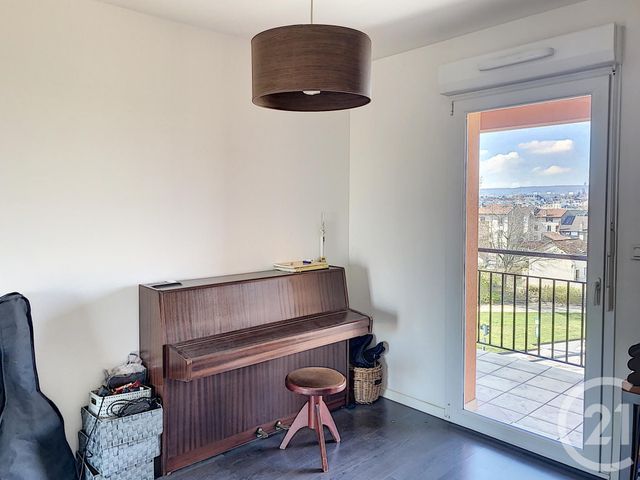 Afficher la photo en grand appartement à vendre - 4 pièces - 64.0 m2 - NANCY - 54 - LORRAINE - Century 21 Joël Pierre Immobilier