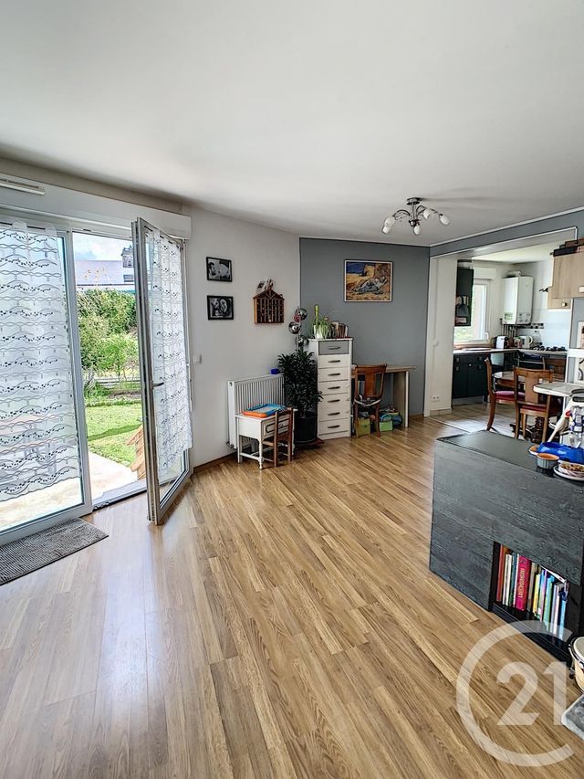 Appartement F3 à vendre - 4 pièces - 73.2 m2 - NANCY - 54 - LORRAINE - Century 21 Joël Pierre Immobilier Appartement F3 à vendre - 4 pièces - 73.2 m2 - NANCY - 54 - LORRAINE - Century 21 Joël Pierre Immobilier