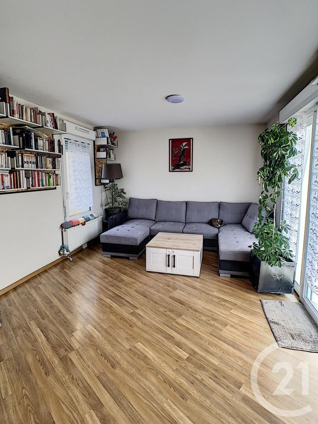 Appartement F3 à vendre - 4 pièces - 73.2 m2 - NANCY - 54 - LORRAINE - Century 21 Joël Pierre Immobilier Appartement F3 à vendre - 4 pièces - 73.2 m2 - NANCY - 54 - LORRAINE - Century 21 Joël Pierre Immobilier