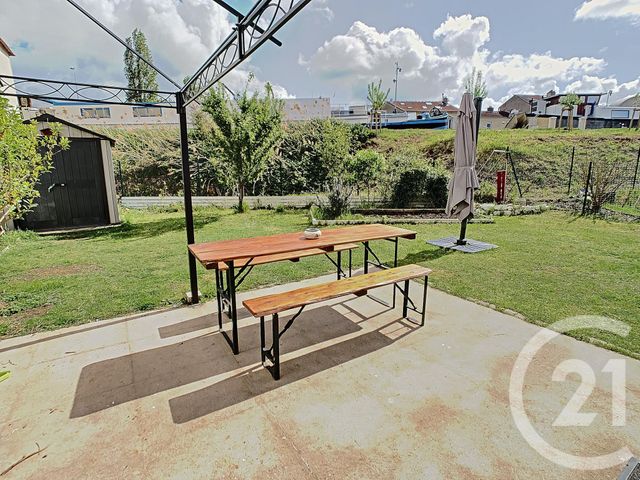 Appartement F3 à vendre - 4 pièces - 73.2 m2 - NANCY - 54 - LORRAINE - Century 21 Joël Pierre Immobilier Appartement F3 à vendre - 4 pièces - 73.2 m2 - NANCY - 54 - LORRAINE - Century 21 Joël Pierre Immobilier