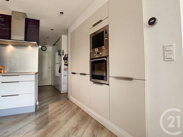 Afficher la photo en grand Appartement F5 à vendre - 6 pièces - 144.03 m2 - NANCY - 54 - LORRAINE - Century 21 Joël Pierre Immobilier