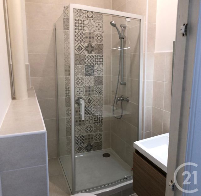 Appartement F3 à louer - 3 pièces - 60.66 m2 - NANCY - 54 - LORRAINE - Century 21 Joël Pierre Immobilier Appartement F3 à louer - 3 pièces - 60.66 m2 - NANCY - 54 - LORRAINE - Century 21 Joël Pierre Immobilier
