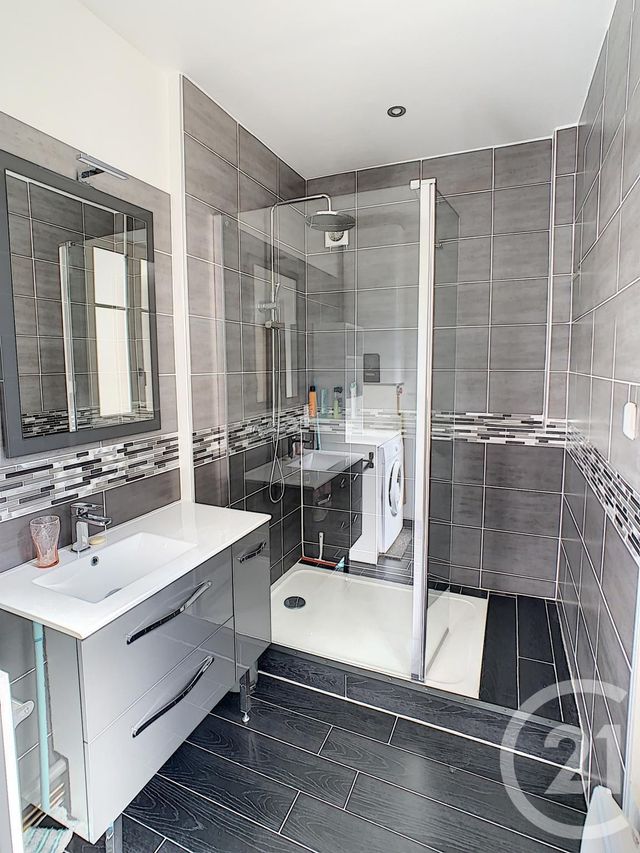 Appartement F3 à vendre - 3 pièces - 62.57 m2 - NANCY - 54 - LORRAINE - Century 21 Joël Pierre Immobilier Appartement F3 à vendre - 3 pièces - 62.57 m2 - NANCY - 54 - LORRAINE - Century 21 Joël Pierre Immobilier