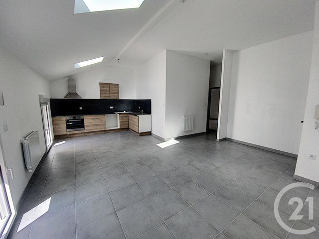 Appartement F3 à louer - 3 pièces - 62.62 m2 - NANCY - 54 - LORRAINE - Century 21 Joël Pierre Immobilier Appartement F3 à louer - 3 pièces - 62.62 m2 - NANCY - 54 - LORRAINE - Century 21 Joël Pierre Immobilier