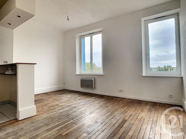 Afficher la photo en grand Appartement F2 à vendre - 2 pièces - 36.0 m2 - JARVILLE LA MALGRANGE - 54 - LORRAINE - Century 21 Joël Pierre Immobilier