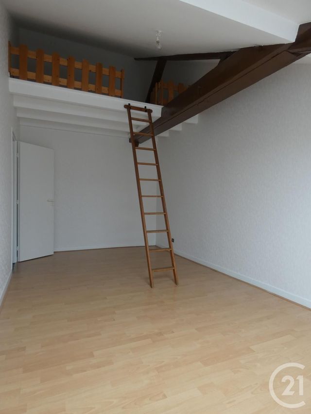Appartement F2 à louer - 2 pièces - 50.71 m2 - NANCY - 54 - LORRAINE - Century 21 Joël Pierre Immobilier Appartement F2 à louer - 2 pièces - 50.71 m2 - NANCY - 54 - LORRAINE - Century 21 Joël Pierre Immobilier