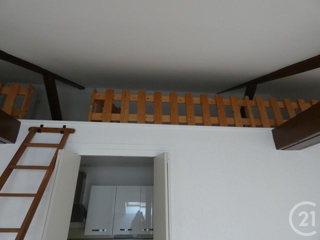 Appartement F2 à louer - 2 pièces - 50.71 m2 - NANCY - 54 - LORRAINE - Century 21 Joël Pierre Immobilier Appartement F2 à louer - 2 pièces - 50.71 m2 - NANCY - 54 - LORRAINE - Century 21 Joël Pierre Immobilier