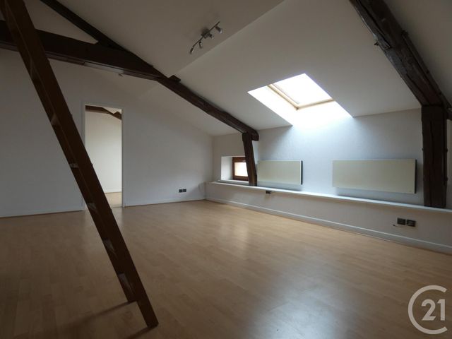 Appartement F2 à louer - 2 pièces - 50.71 m2 - NANCY - 54 - LORRAINE - Century 21 Joël Pierre Immobilier Appartement F2 à louer - 2 pièces - 50.71 m2 - NANCY - 54 - LORRAINE - Century 21 Joël Pierre Immobilier