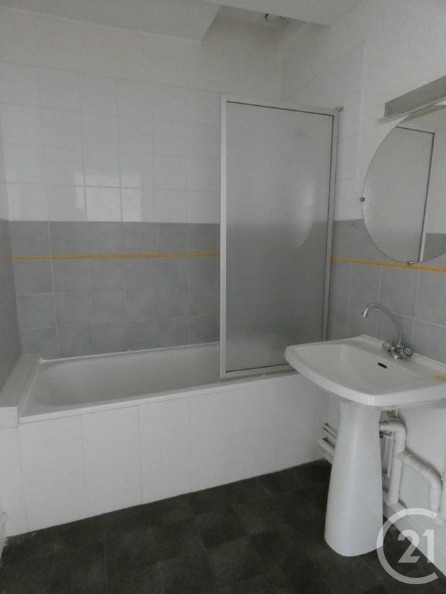 Appartement F2 à louer - 2 pièces - 50.71 m2 - NANCY - 54 - LORRAINE - Century 21 Joël Pierre Immobilier Appartement F2 à louer - 2 pièces - 50.71 m2 - NANCY - 54 - LORRAINE - Century 21 Joël Pierre Immobilier
