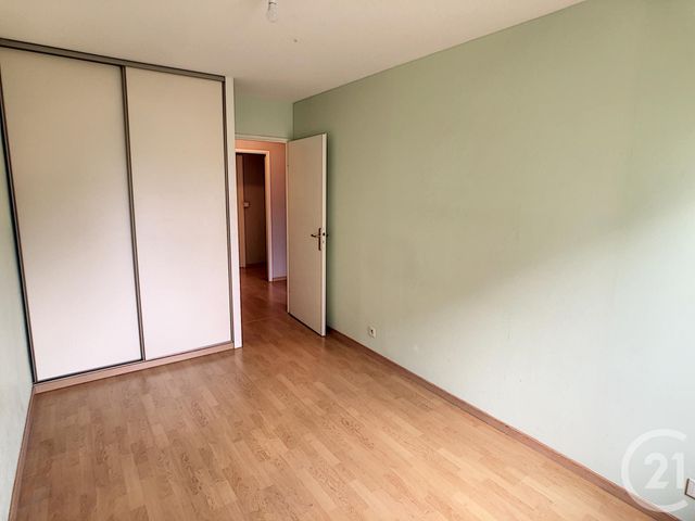 Afficher la photo en grand Appartement F3 à vendre - 3 pièces - 73.43 m2 - JARVILLE LA MALGRANGE - 54 - LORRAINE - Century 21 Joël Pierre Immobilier