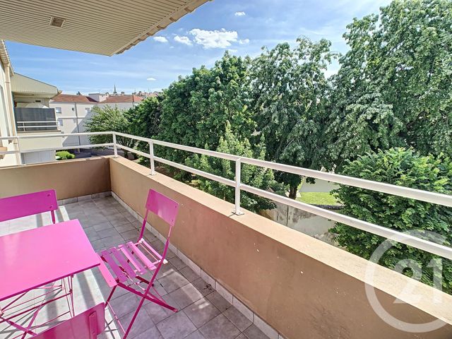 Afficher la photo en grand Appartement F4 à louer - 4 pièces - 94.0 m2 - NANCY - 54 - LORRAINE - Century 21 Joël Pierre Immobilier