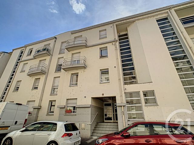 Afficher la photo en grand Appartement F4 à louer - 4 pièces - 94.0 m2 - NANCY - 54 - LORRAINE - Century 21 Joël Pierre Immobilier