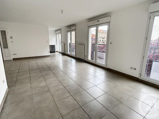 Afficher la photo en grand Appartement F4 à louer - 4 pièces - 93.17 m2 - NANCY - 54 - LORRAINE - Century 21 Joël Pierre Immobilier