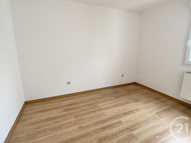Afficher la photo en grand Appartement F4 à louer - 4 pièces - 93.17 m2 - NANCY - 54 - LORRAINE - Century 21 Joël Pierre Immobilier
