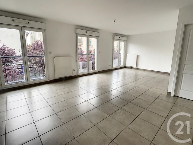 Afficher la photo en grand Appartement F4 à louer - 4 pièces - 93.17 m2 - NANCY - 54 - LORRAINE - Century 21 Joël Pierre Immobilier