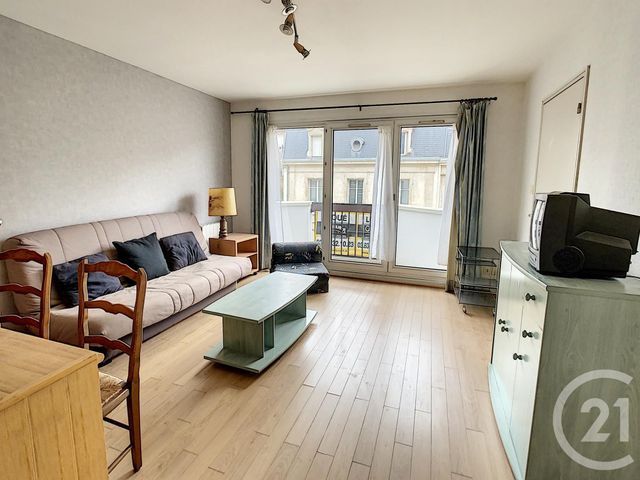 Afficher la photo en grand Appartement F1 à louer - 1 pièce - 41.2 m2 - NANCY - 54 - LORRAINE - Century 21 Joël Pierre Immobilier