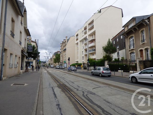 Afficher la photo en grand Appartement F3 à louer - 3 pièces - 48.0 m2 - NANCY - 54 - LORRAINE - Century 21 Joël Pierre Immobilier