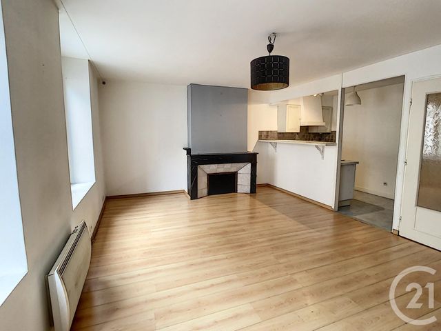 Afficher la photo en grand Appartement F2 à louer - 2 pièces - 57.0 m2 - NANCY - 54 - LORRAINE - Century 21 Joël Pierre Immobilier