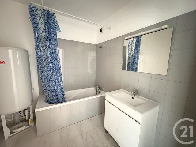 Afficher la photo en grand Appartement F4 à vendre - 3 pièces - 79.0 m2 - VILLERS LES NANCY - 54 - LORRAINE - Century 21 Joël Pierre Immobilier