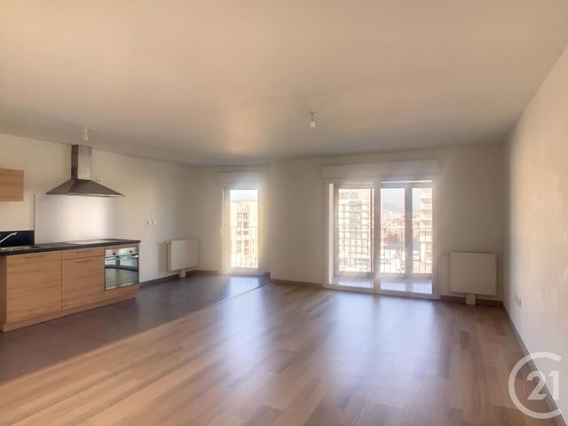 Appartement F3 à louer - 3 pièces - 77.0 m2 - NANCY - 54 - LORRAINE - Century 21 Joël Pierre Immobilier